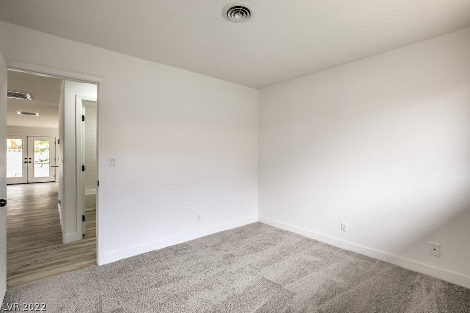  5356 Escondido St, Las Vegas, NV 89119 photo 30