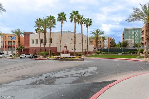 35 E Agate Ave #302, Las Vegas, NV 89123