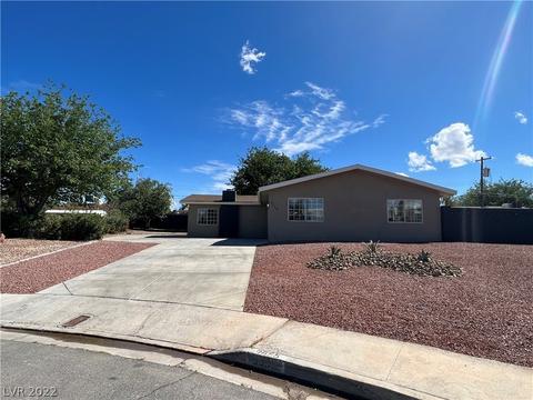 3555 Horizon Cir, Las Vegas, NV 89121