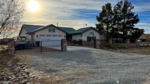 1531 E Mount Charleston Dr, Pahrump, NV 89048