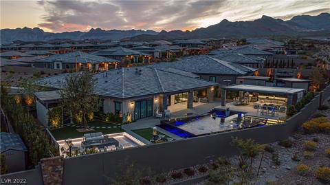 12416 Claymore Highland Ave, Las Vegas, NV 89138