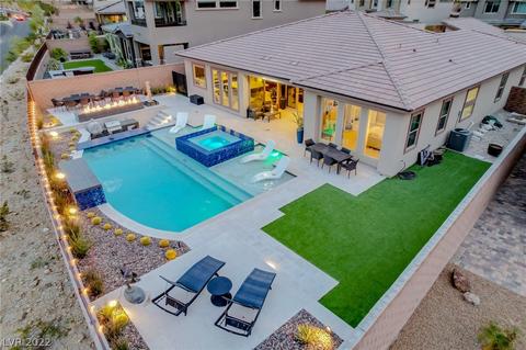 11180 Emory Oak Dr, Las Vegas, NV 89138
