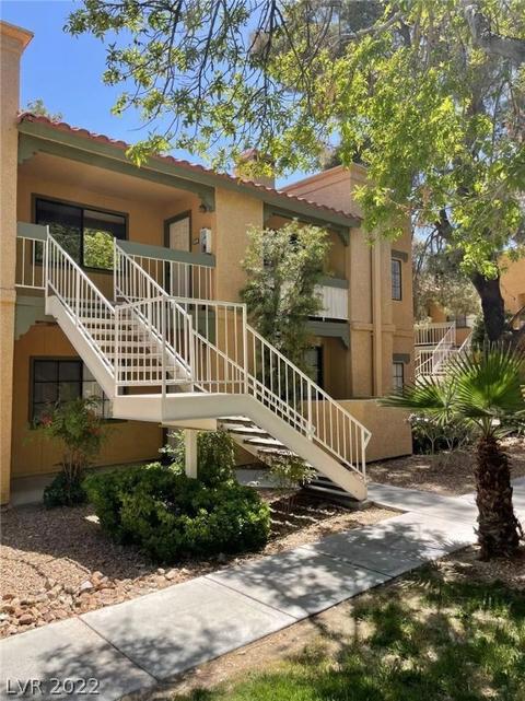 5138 S Jones Blvd #208, Las Vegas, NV 89118