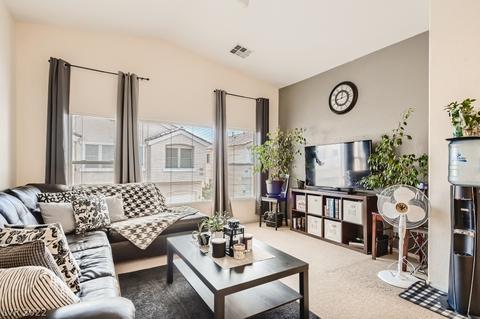 1660 Lefty Garcia Way, Henderson, NV 89002