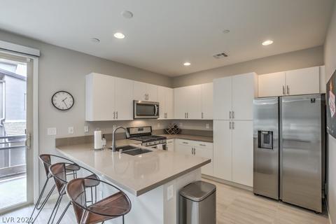 11258 Essence Point Ave #210, Las Vegas, NV 89135