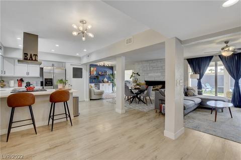 552 Griffith Ave, Las Vegas, NV 89104
