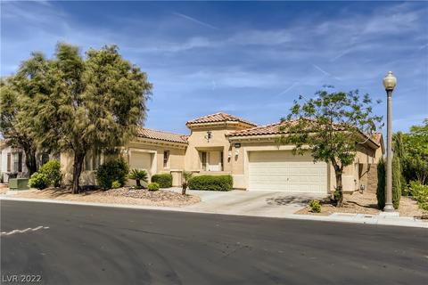 8066 Carson Creek St, Las Vegas, NV 89113