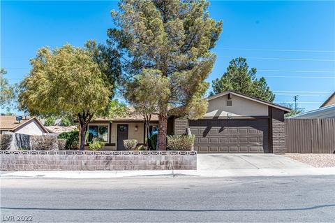870 Jeri Ln, Boulder City, NV 89005