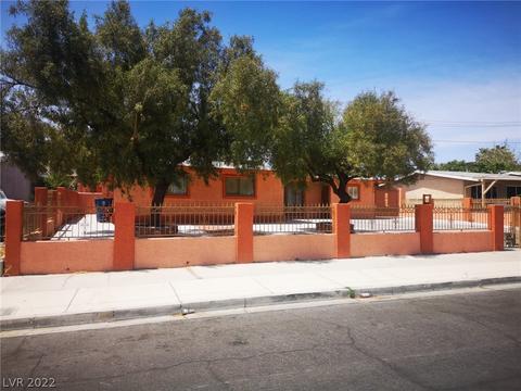 1349 Pyramid Dr, Las Vegas, NV 89108