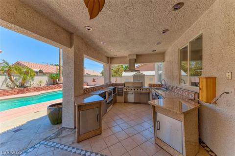 1226 Stable Glen Dr, North Las Vegas, NV 89031
