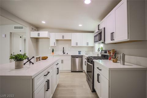 3000 Emmons Ave, North Las Vegas, NV 89030