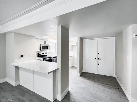 3464 Pecos Way, Las Vegas, NV 89121