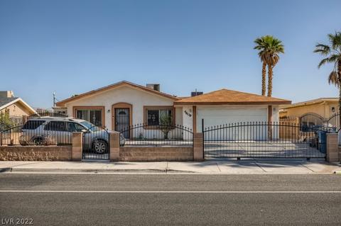 4608 E Alexander Rd, Las Vegas, NV 89115