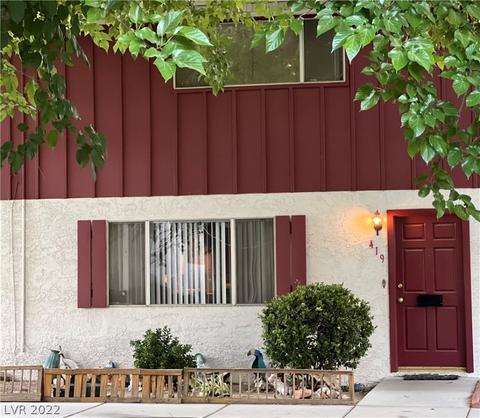 419 Greenbriar Townhouse Way, Las Vegas, NV 89121