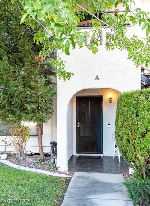 1418 Santa Margarita St #A, Las Vegas, NV 89146