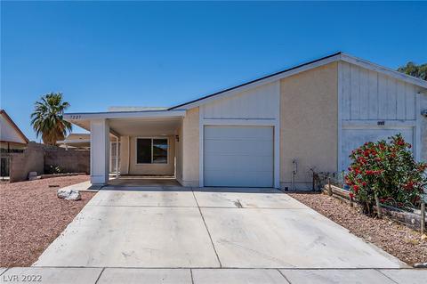 7227 Empress Dr, Las Vegas, NV 89147