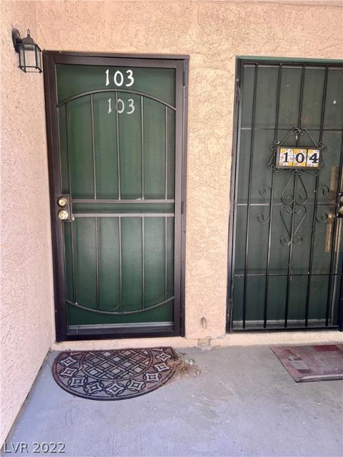 530 Elm Dr #103, Las Vegas, NV 89169