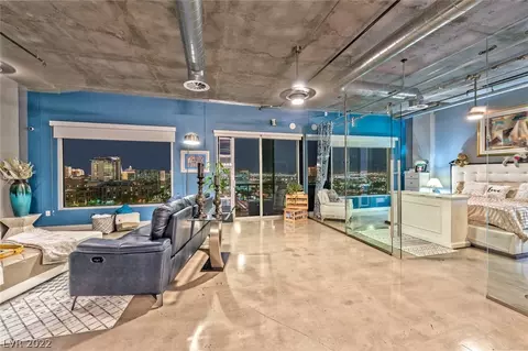 900 S Las Vegas Blvd #1115, Las Vegas, NV 89101