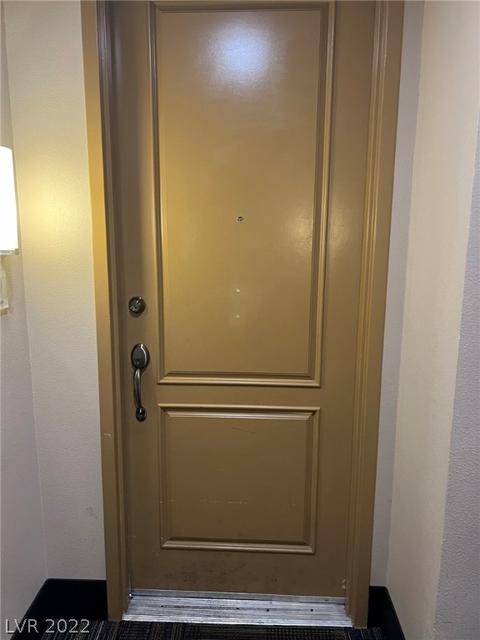 55 E Agate Ave #402, Las Vegas, NV 89123