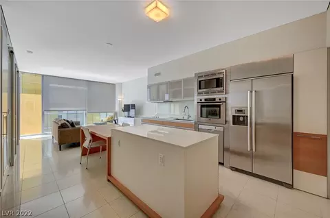 3722 Las Vegas Blvd #1611, Las Vegas, NV 89158