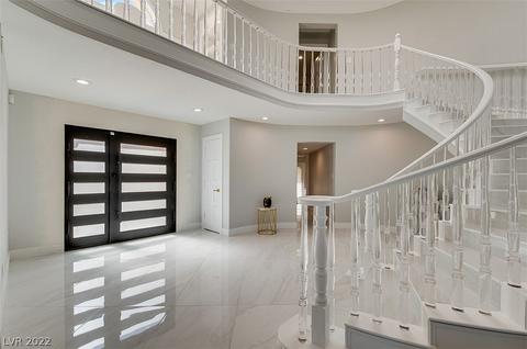 7646 Boca Raton Dr, Las Vegas, NV 89113
