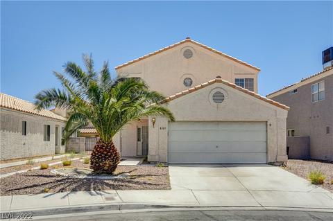 8105 Hercules Dr, Las Vegas, NV 89128