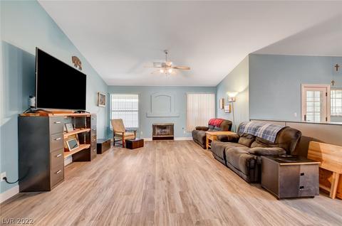 711 Terrace Point Dr, North Las Vegas, NV 89032