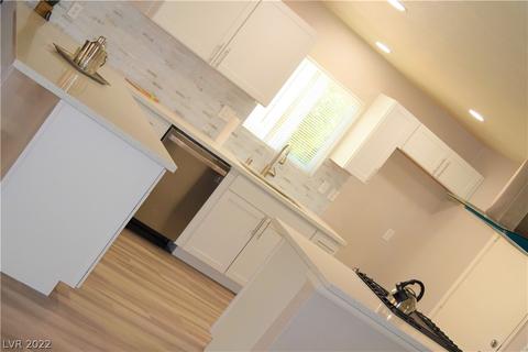 4501 Charles Ronald Ave, Las Vegas, NV 89121