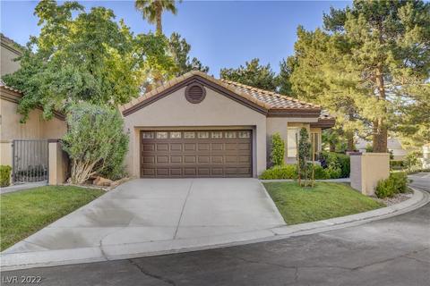 8916 Diamond Falls Dr, Las Vegas, NV 89117