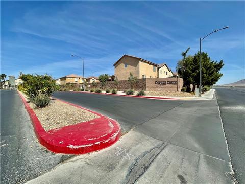 6781 Gold Nugget Dr, Las Vegas, NV 89122