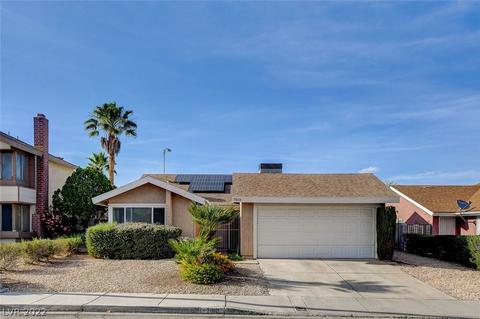 7010 Mountain Moss Dr, Las Vegas, NV 89147