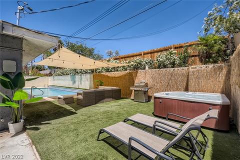 1554 Raindance Way, Las Vegas, NV 89169