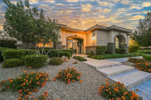 305 Queens Gate Ct, Las Vegas, NV 89145