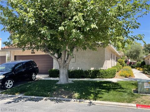 2472 Domingo St, Las Vegas, NV 89121