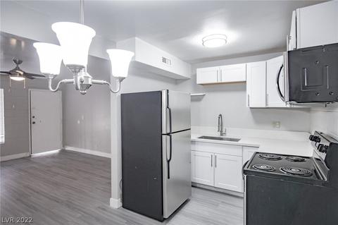 625 S Royal Crest Cir #5, Las Vegas, NV 89169