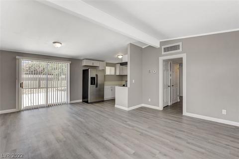 1808 Silver Birch Ln, Las Vegas, NV 89104