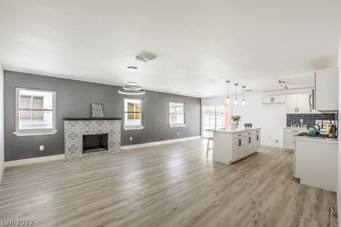 4686 Dennis Way, Las Vegas, NV 89121