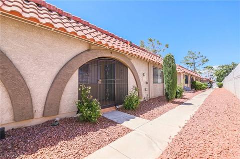821 Mantis Way #4, Las Vegas, NV 89110