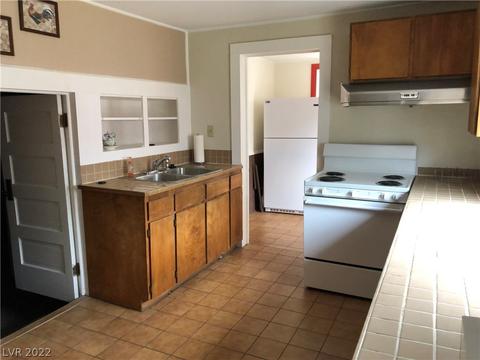 1114 Lyons Ave, Ely, NV 89301 photo 10