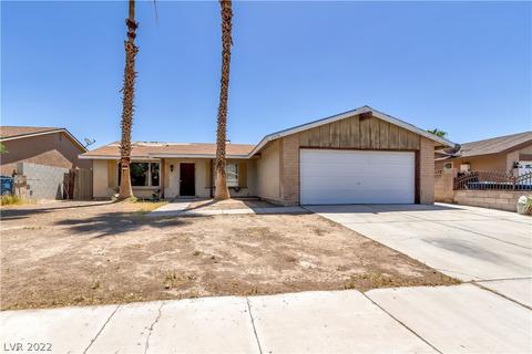 2478 Pine Creek Rd, Las Vegas, NV 89115