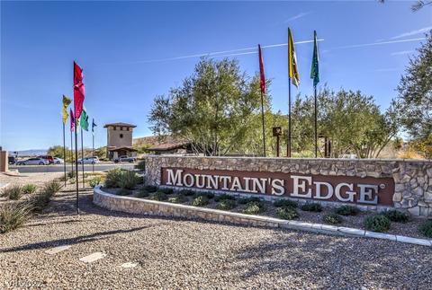 7449 Glimmering Sun Ave, Las Vegas, NV 89178