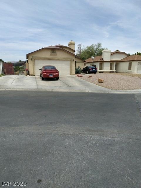 3770 Northern Light Dr, Las Vegas, NV 89115