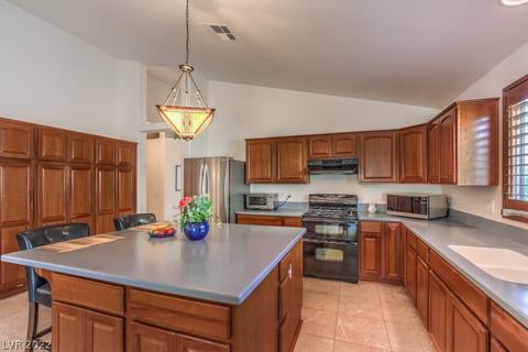 2733 Bensonhurst Ln, Henderson, NV 89052