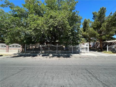 1017 James St, Las Vegas, NV 89101