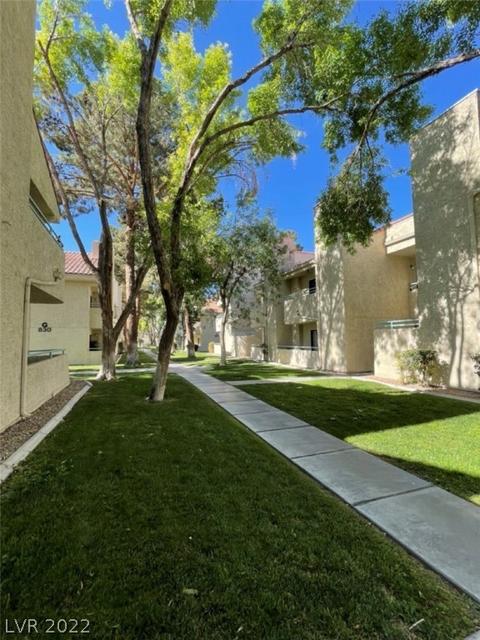 850 N Sloan Ln #202, Las Vegas, NV 89110