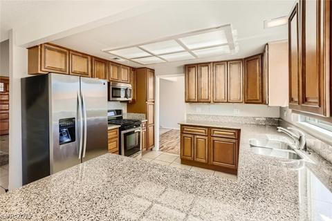 2301 Richard Dr, Henderson, NV 89014