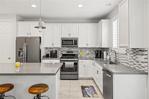 8099 Skye Canyon Grand St, Las Vegas, NV 89166