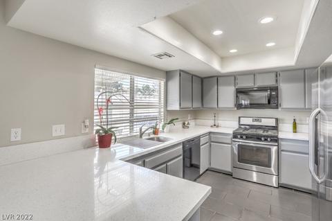 736 Willow Ave, Henderson, NV 89002