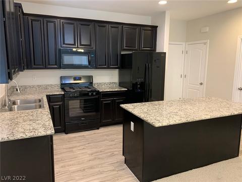 8944 Glass Gallery Ct, Las Vegas, NV 89149