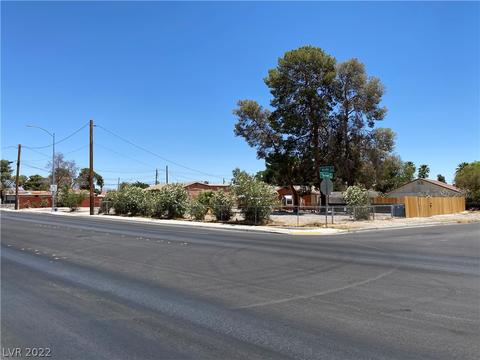 1553 Arville St, Las Vegas, NV 89102